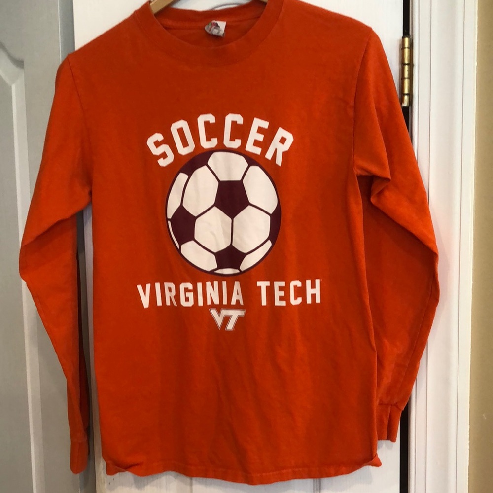 Virginia Tech soccer long sleeve small t shirt